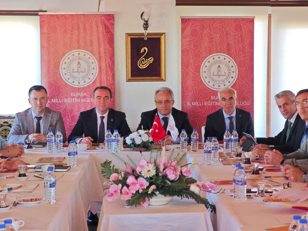 Bursa’da eğitimde yeni dönem hazırlıkları değerlendirildi