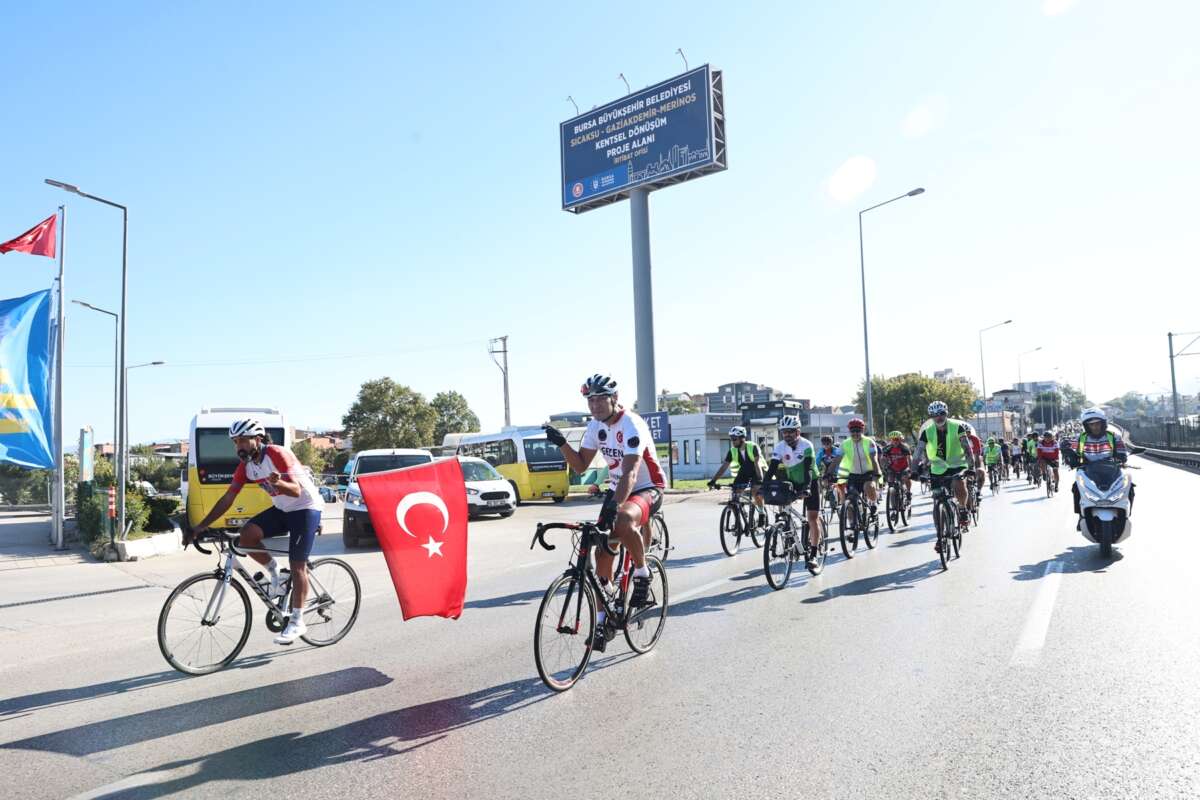 Bursa’da pedallar iyilik için döndü