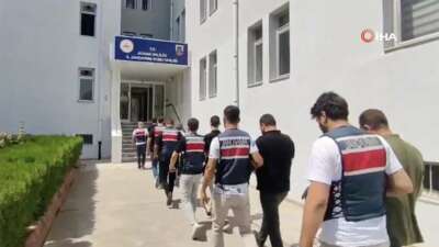 Bakan Yerlikaya: “Dolandırıcılık yapan 34 şüpheli jandarmamız tarafından yakalandı”