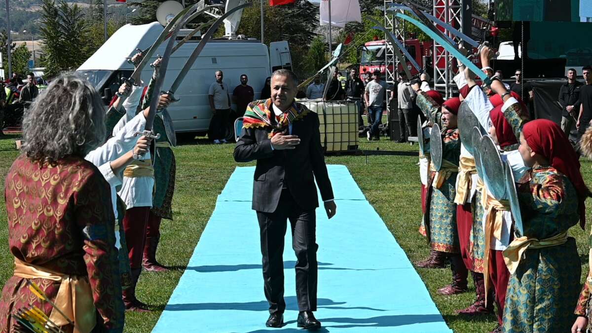 Bakan Yerlikaya: “Türkiye Yüzyılı, Söğüt’te başlayan o kutlu yürüyüşün ilk adımıdır”