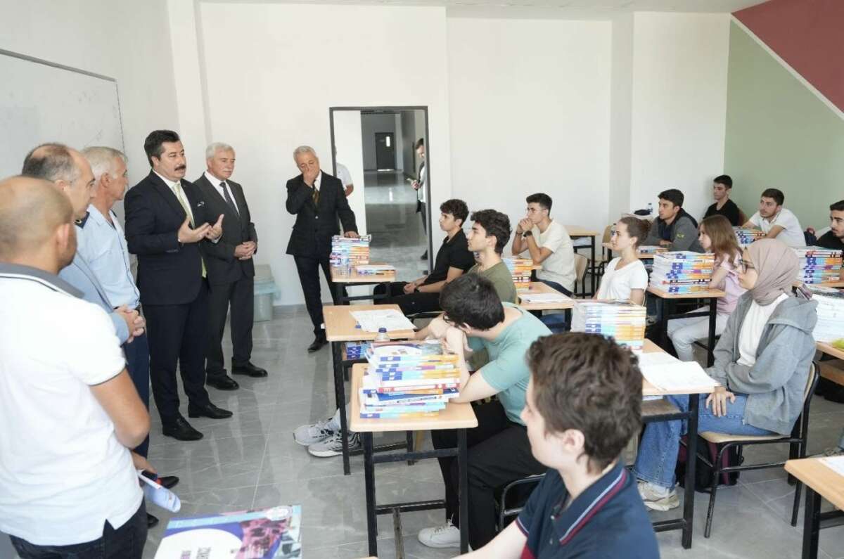 Bursa Yenişehir Belediyesi’nden öğrencilere ücretsiz destek