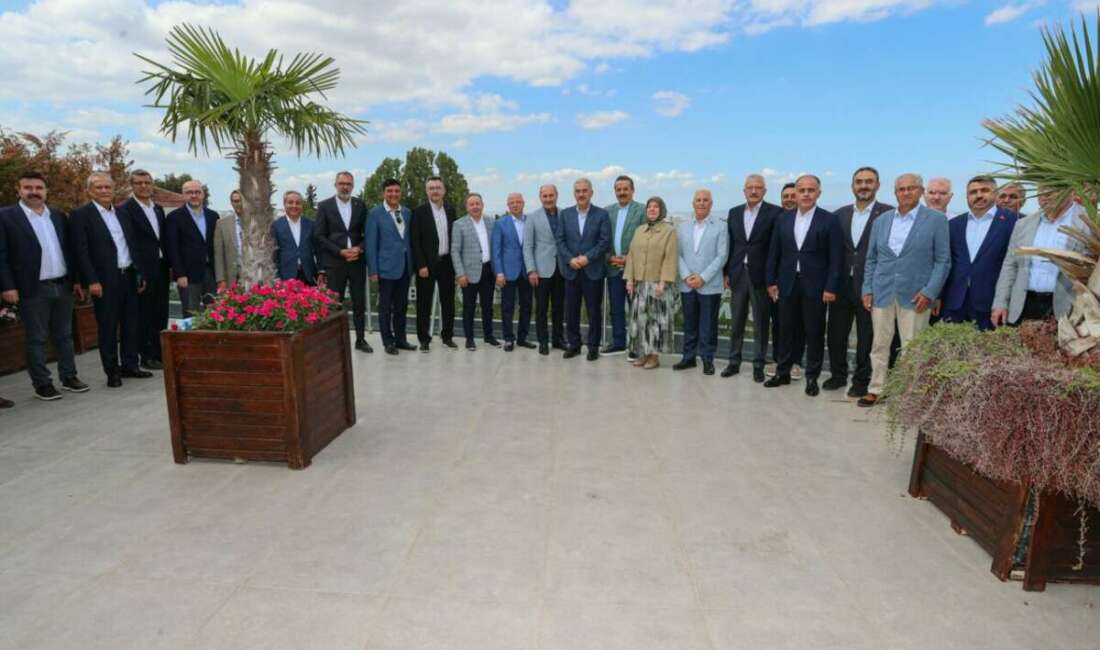 Bursa protokolü, Emniyet Müdürü Zaimoğlu’nu Antalya’ya uğurladı Bursa İl Emniyet Müdürü