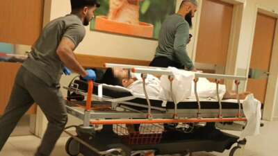 Bursa’da bıçaklı saldırıya uğrayan genç ağır yaralandı