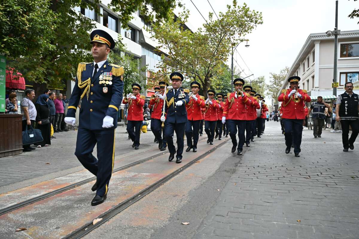 Bursa’da hem çok renkli hem çok sesli festival