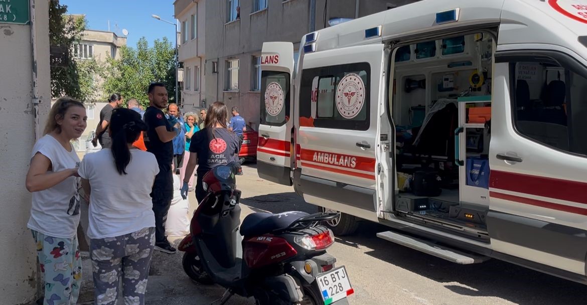 Bursa’da motosiklet bisiklete çarptı: 3 çocuk yaralandı