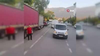 Bursa’da ters yön tartışması vatandaşların müdahalesiyle sona erdi