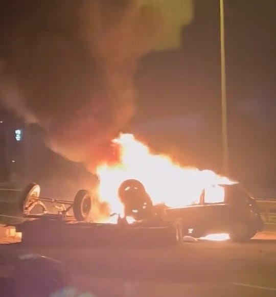 Bursa’da traktöre çarpıp yanan otomobildeki anne-kız yaralandı Bursa'nın İnegöl ilçesinde meydana