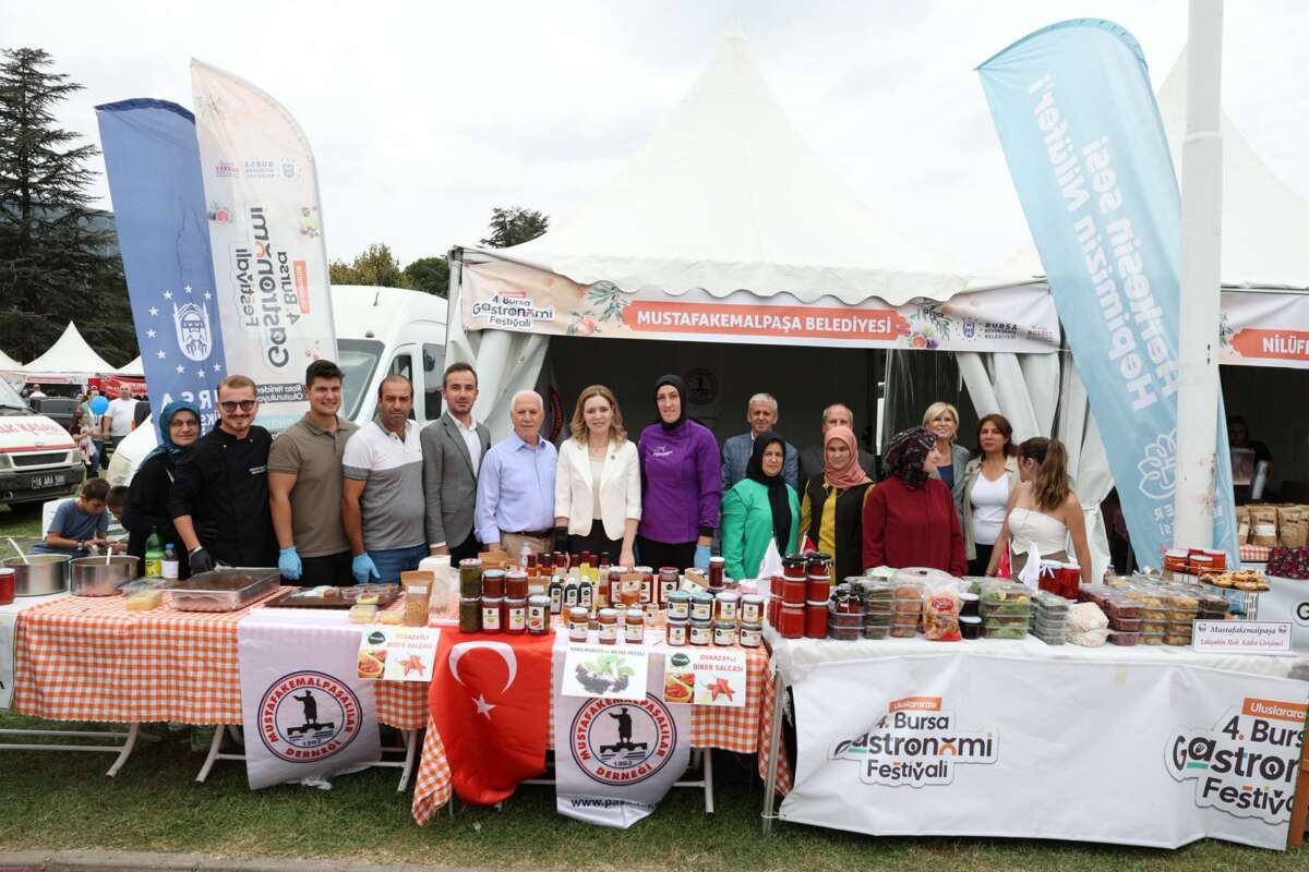 Bursa’da kadın emeği festivale güç kattı