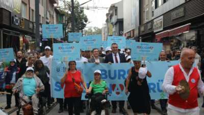 Bursalılar sağlık için yürüdü