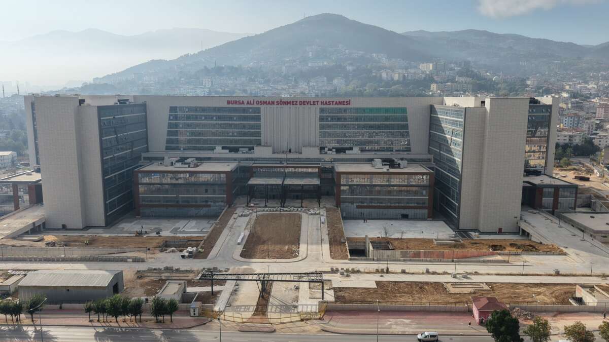 Şehrin dev hastanesi kapılarını yakında açıyor