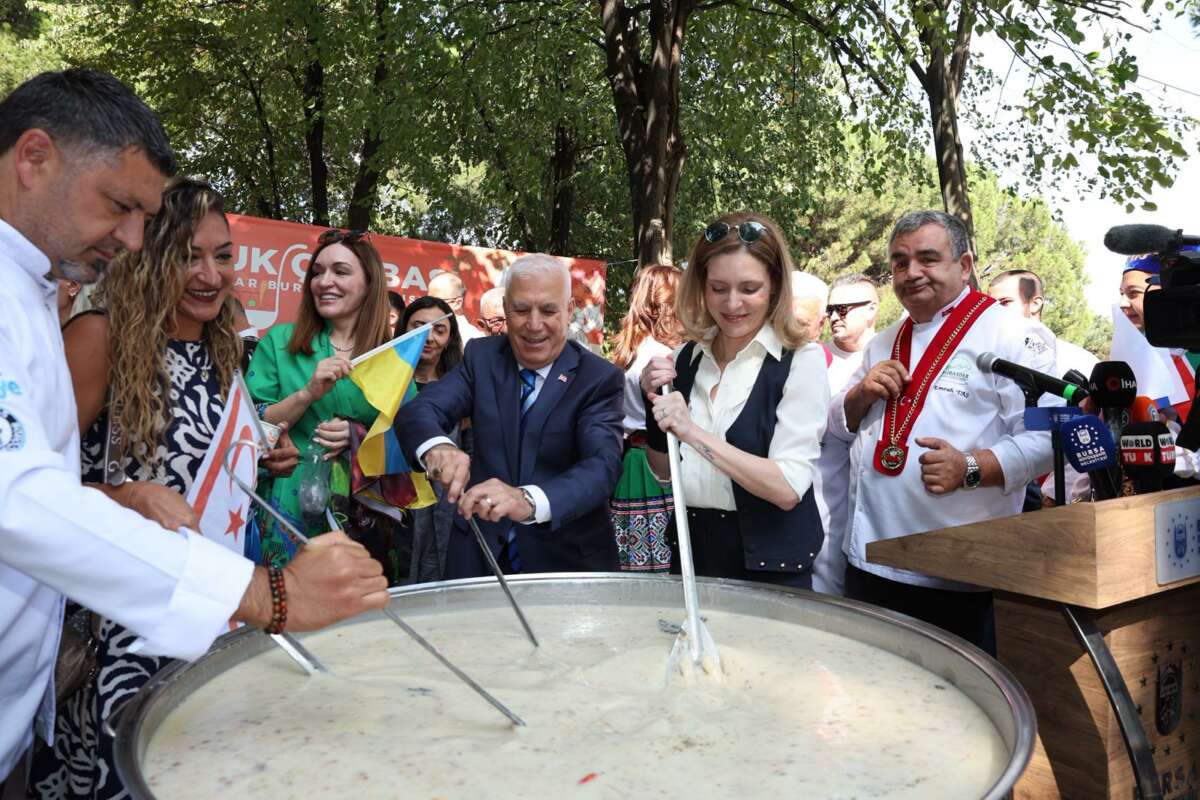 Bozbey’den Gastronomi Festivali mesajı: “Bursa’nın lezzetlerini panayıra çevirmeyeceğiz”