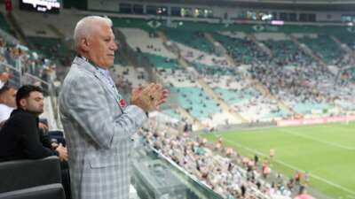 Büyükşehir ile gençlere Bursaspor sevgisi aşılanıyor