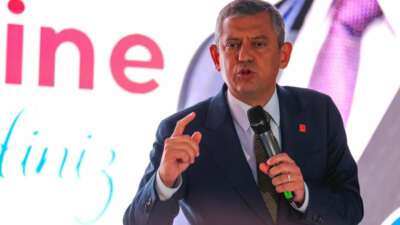 CHP Genel Başkanı Özel: “Merkezi hükümetle yerel yönetim birbirinin düşmanı değildir”