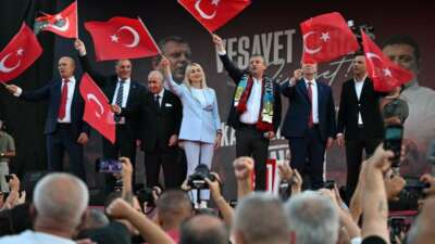 CHP Genel Başkanı Özel: “CHP’nin babaevine kimse el uzatamaz”