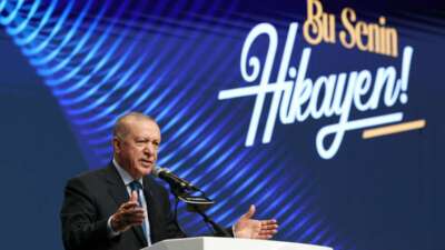 Cumhurbaşkanı Erdoğan’dan Özgür Özel’e tepki: “Manavgat’ta balya balya dolarları, altınları nasıl açıklayacak”