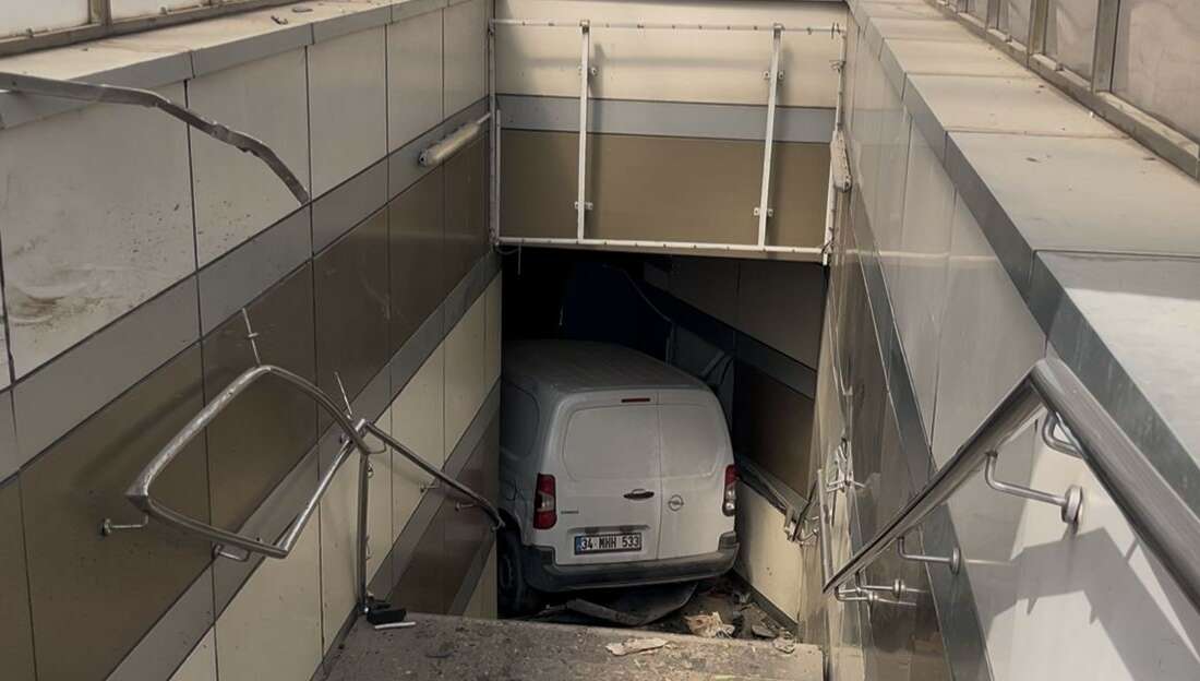 Bursa'da seyir halindeyken lastiği