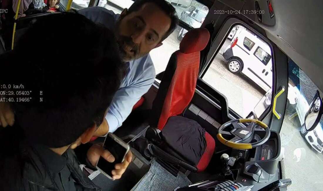 Bursa'da engelli bir vatandaş,