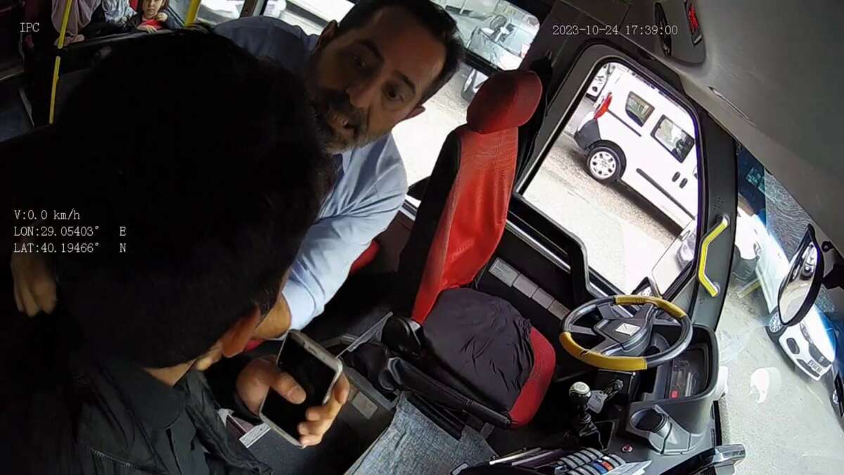 Bursa’da şoke eden anlar! ‘Hadi sen de in’