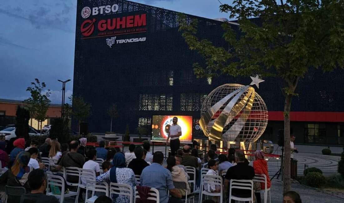GUHEM’de Ay tutulması gözlem etkinliği Gökmen Uzay Havacılık Eğitim