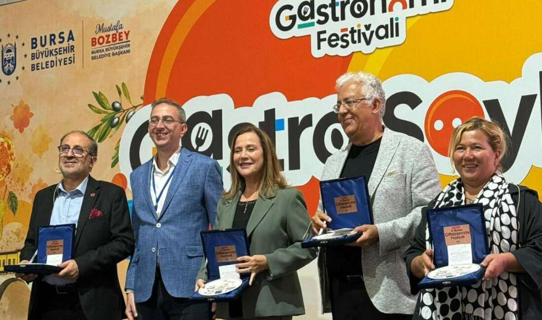 Bursa Gastronomi Festivali'nde söyleşiye katılan
