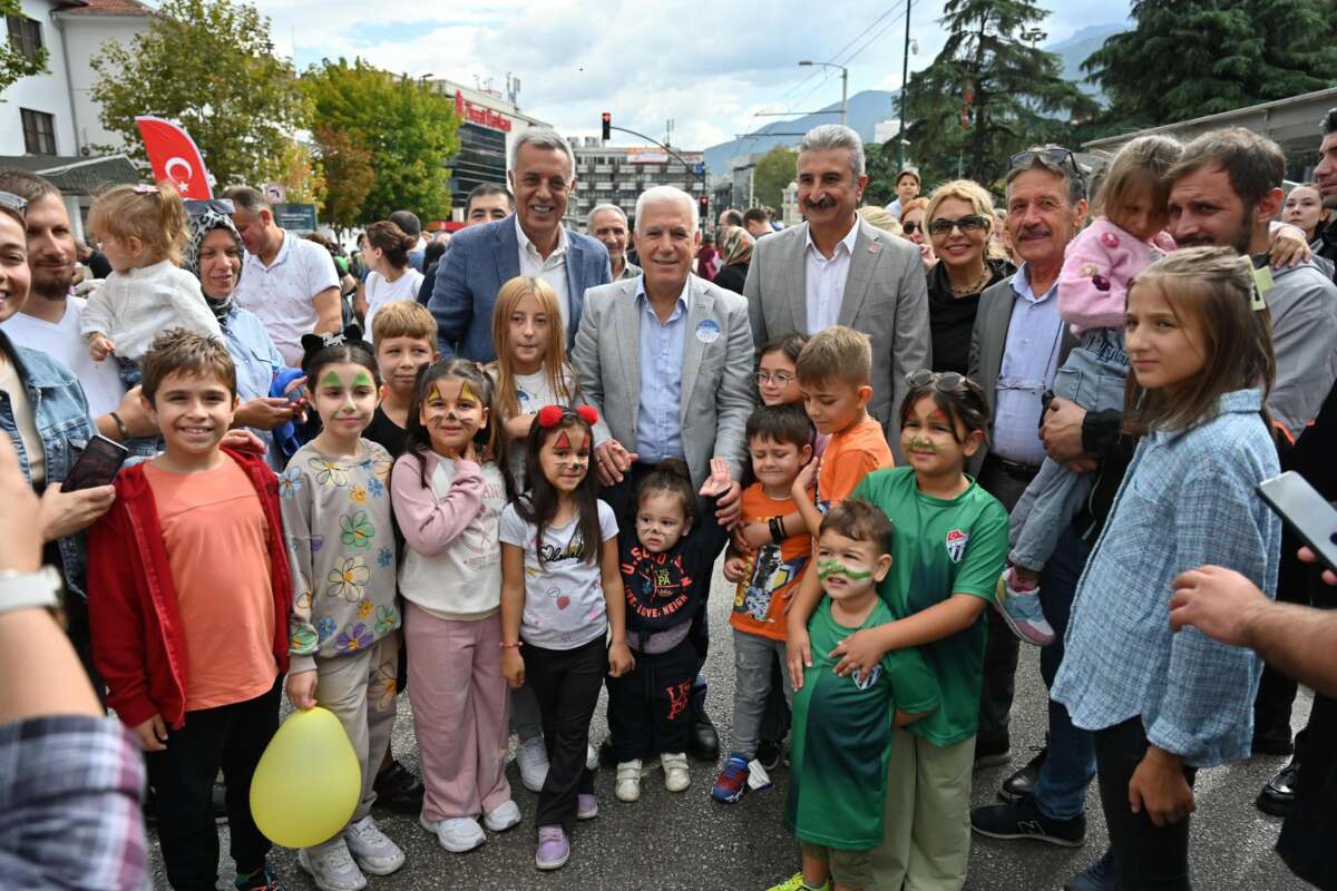 Haydi çocuklar, Heykel’de buluşuyoruz