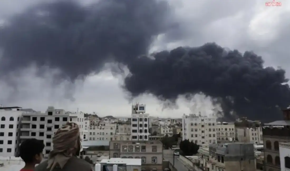 İsrail, Yemen’in başkenti Sana’ya