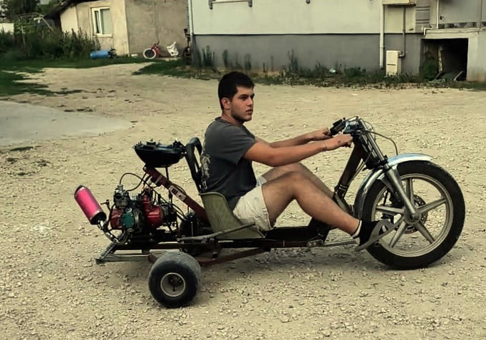 Jandarmaya yakalandı, milyonların kalbine dokundu