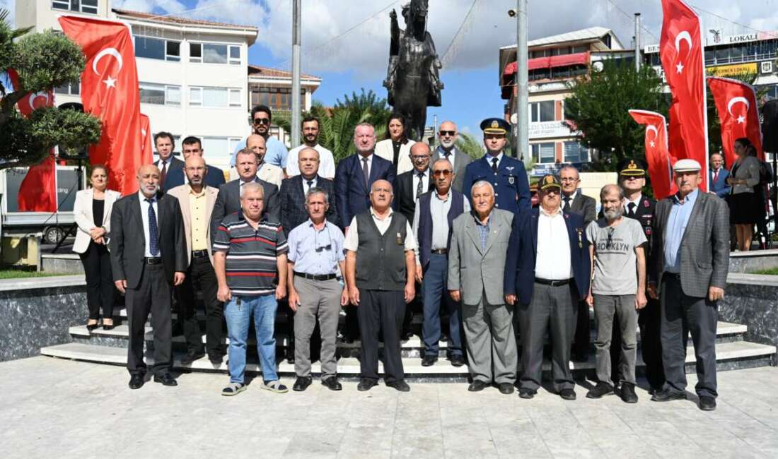 Cumhuriyet Alanı’nda düzenlenen törenle