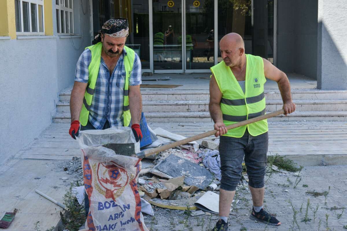 Okullara büyükşehir dokunuşu: Bakım ve onarım çalışmaları tamamlandı