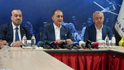 Ömer Çelik’ten CHP’ye: “Neredeyse ‘gelin siz yönetin’ diyecekler”