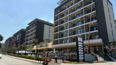 Bursa markası kazancını şehre yatırıyor