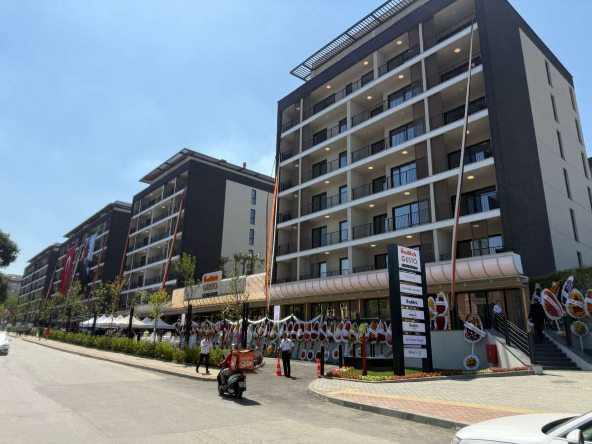 Bursa markası kazancını şehre yatırıyor