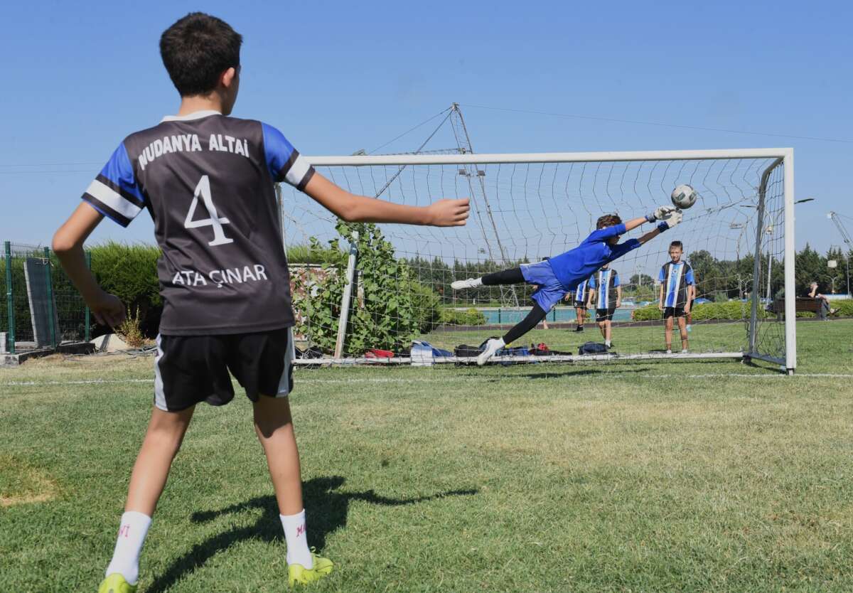 Osmangazi’de 4 gün boyunca futbol heyecanı yaşanacak