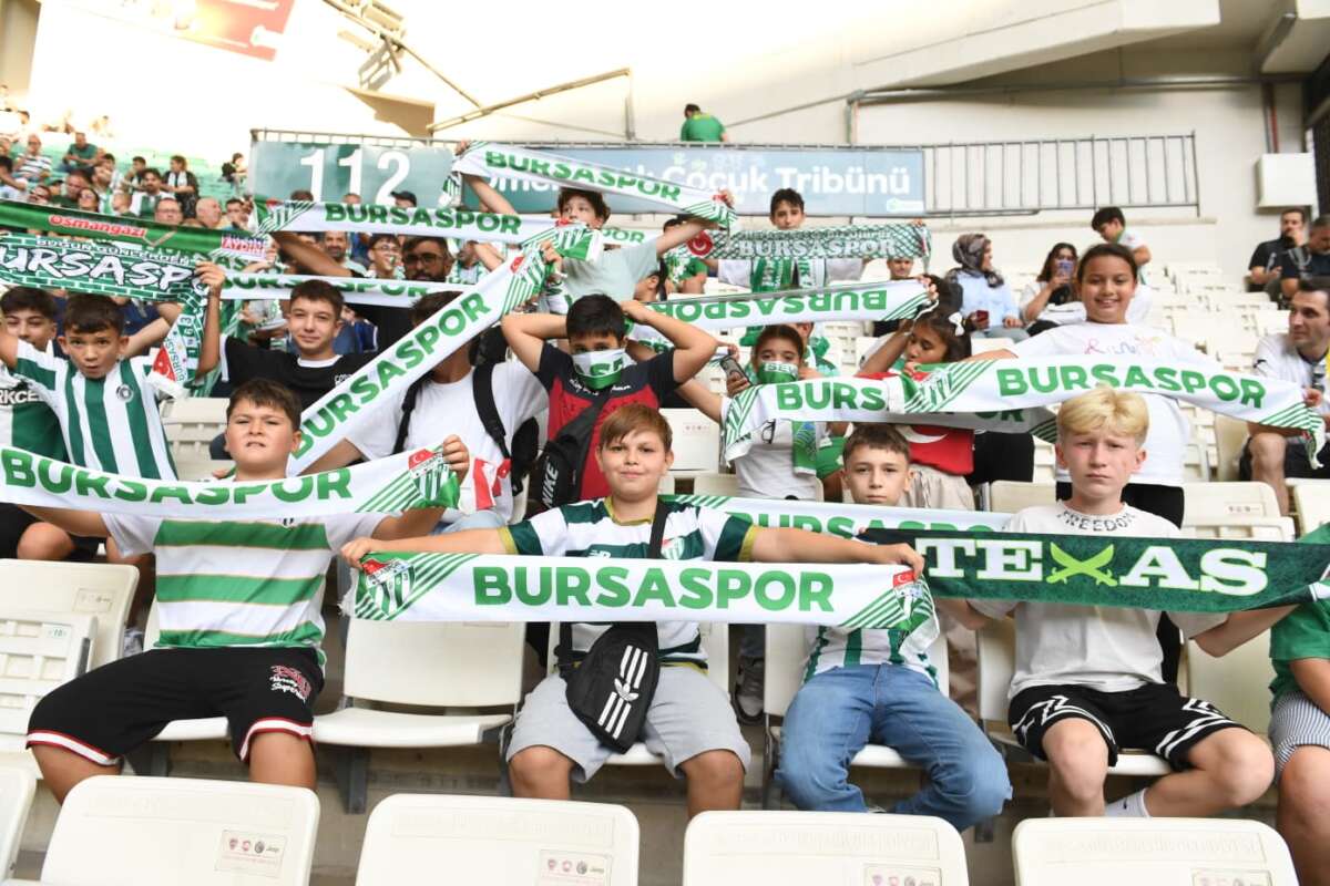 Bursaspor taraftarına maçta sürpriz hediyeler!