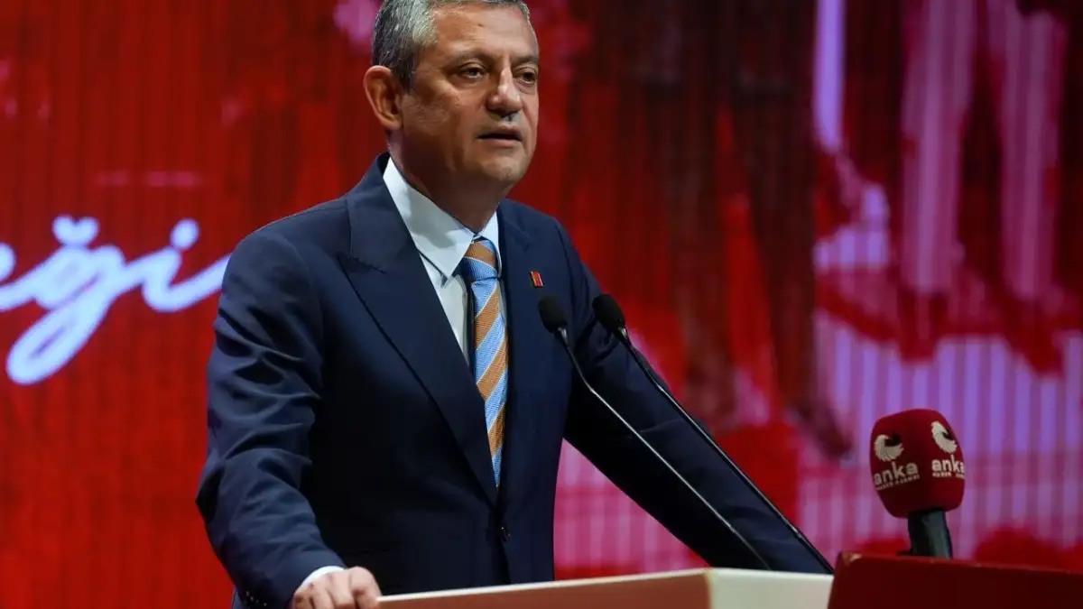 Özgür Özel: “O kayyum orada 6 gün durur”