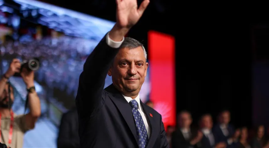 CHP 22. Olağanüstü Kurultayı: Özgür Özel yeniden genel başkan