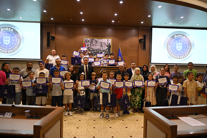 Büyükşehir Belediyesi’nin düzenlediği Robotik