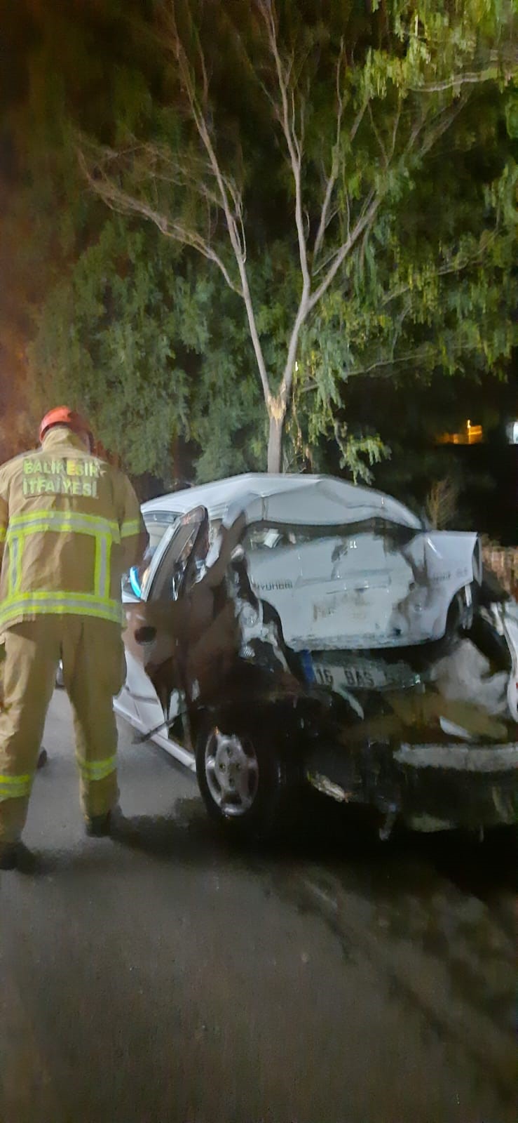 Susurluk’ta çift taraflı trafik kazası: 2 yaralı