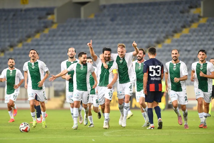 Timsah seriye devam dedi! Bursaspor 3’te 3 yaptı