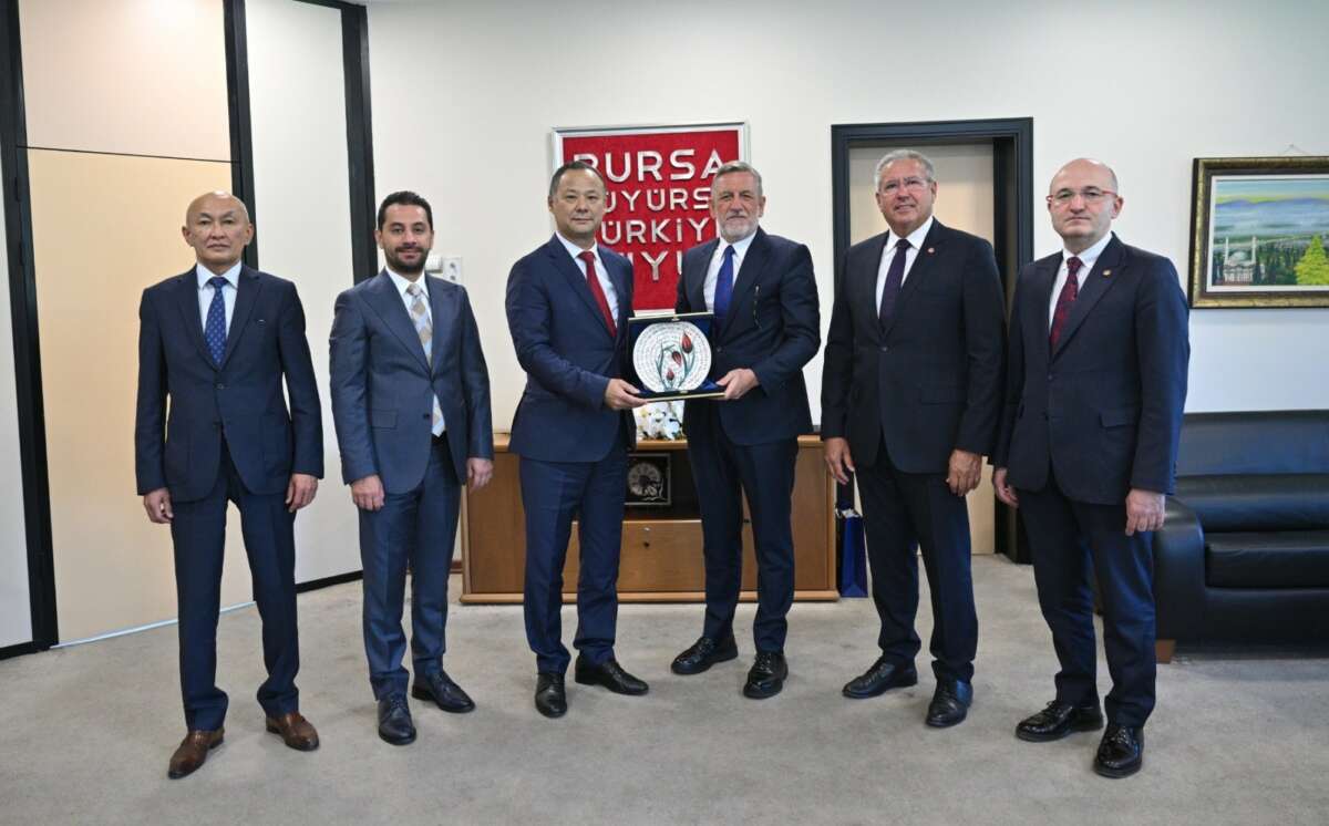 Türkiye-Kırgız Cumhuriyeti kardeşliği Bursa’da perçinlendi