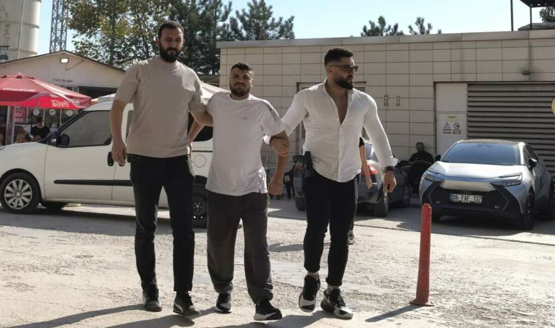 Uyuşturucu taciri kıskıvrak yakalandı Bursa'nın İnegöl ilçesinde Narkotik