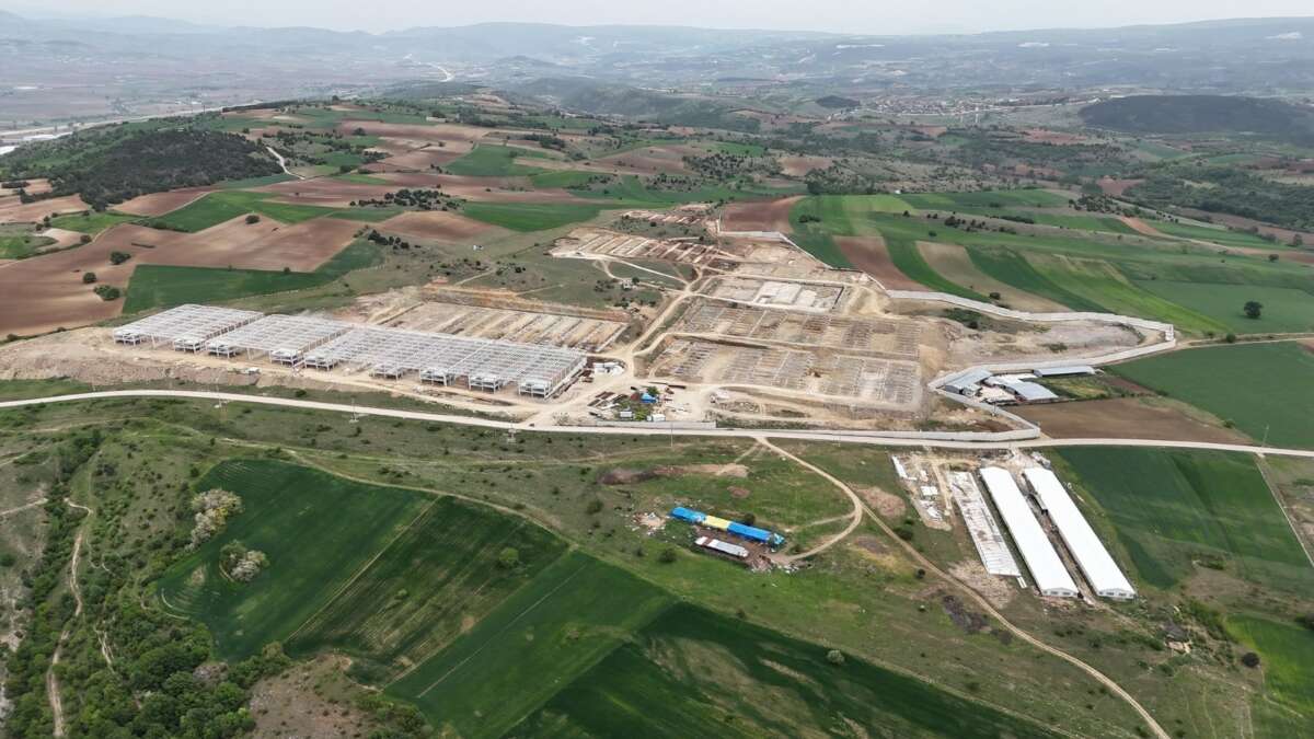 Yenişehir tarihinin en büyük yatırımları hızla büyüyor