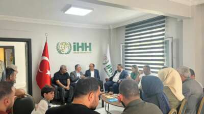 Milletvekili Yavuz’dan İHH Dilovası’na ziyaret