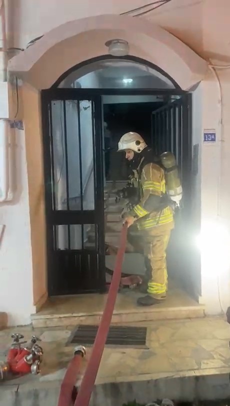 Mudanya’da bir apartmanda 4’üncü kez yangın paniği: Aynı şahıs gözaltında