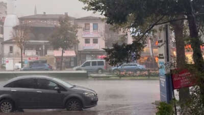 Bursa hasretle beklediği yağmura kavuştu