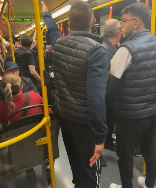 Bursa'da metroya alkollü bindiği