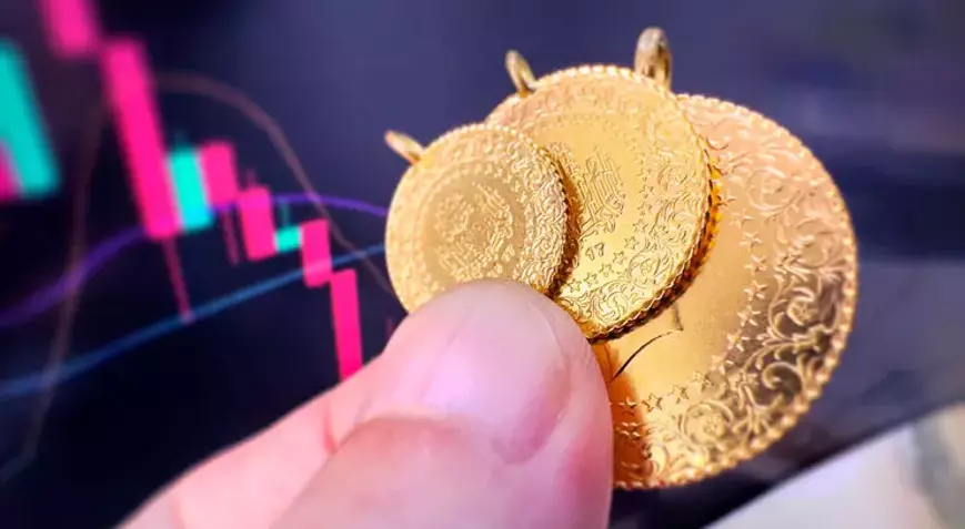 Altının gramı güne yatay