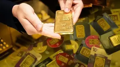 Ons altın ilk kez 4 bin doları aştı