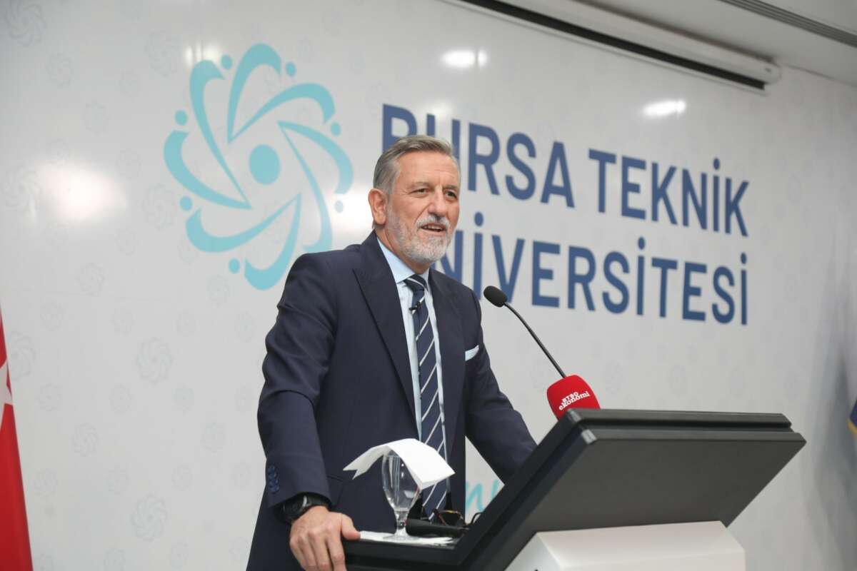BTÜ Konuşmaları’nın konuğu İbrahim Burkay: Türkiye’nin İkinci Yüzyılı’nı gençler inşa edecek