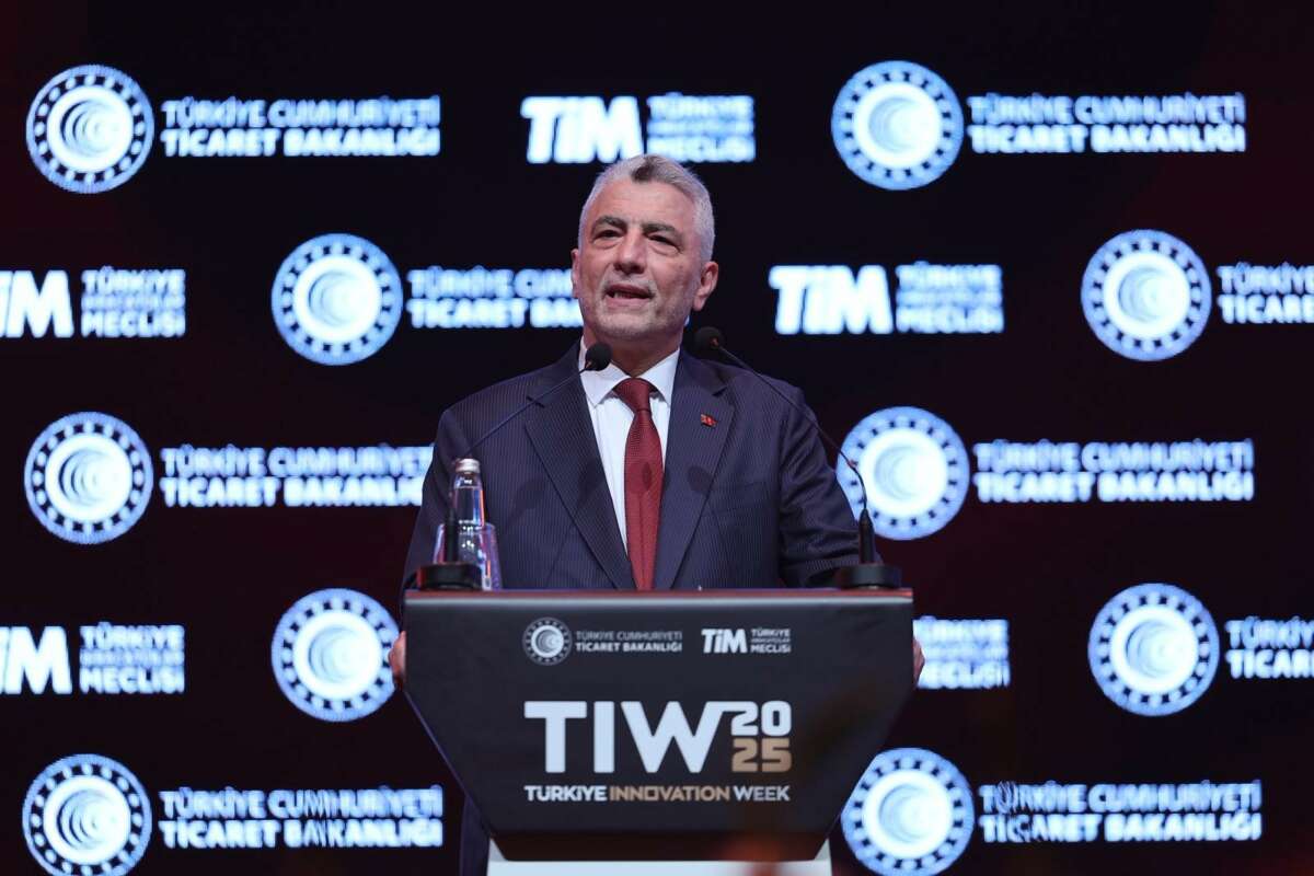 Bakan Bolat duyurdu: ”100 adet Togg Almanya’ya yola çıktı”